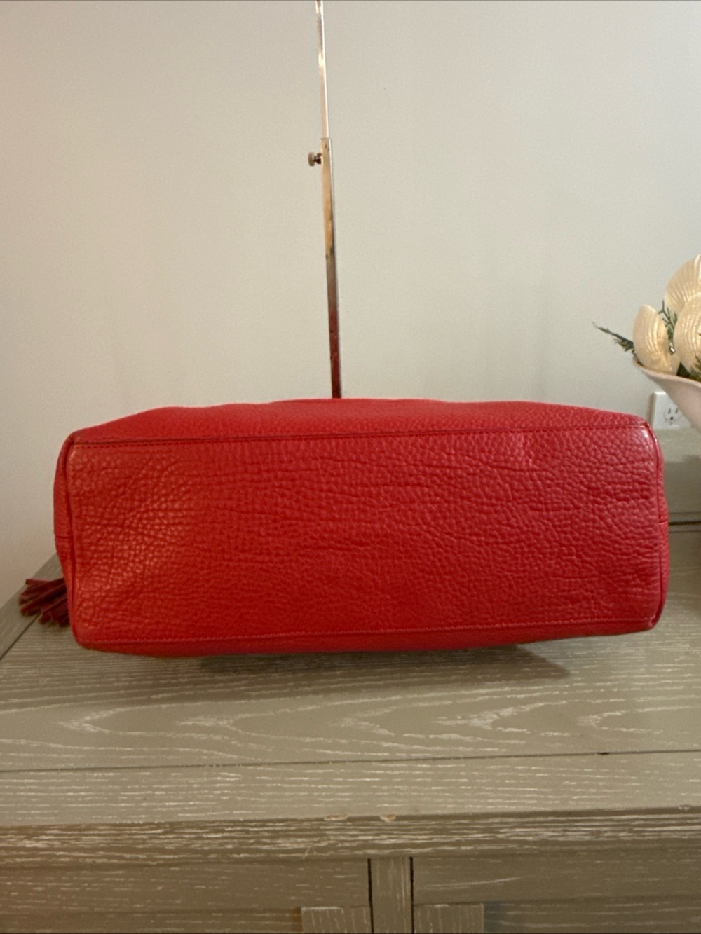 Gucci Red Pebbled Leather Shoulder Bag with Gold Chains - Picture 6 of 16